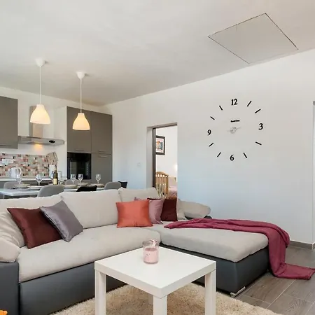 Apartment Kris
